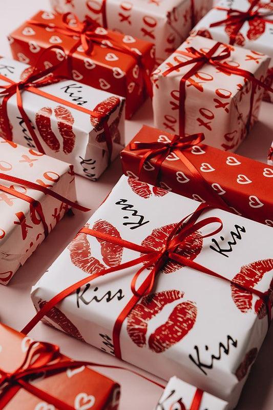 Valentineās Day Gift Guide: Thoughtful Ideas for Him & Her